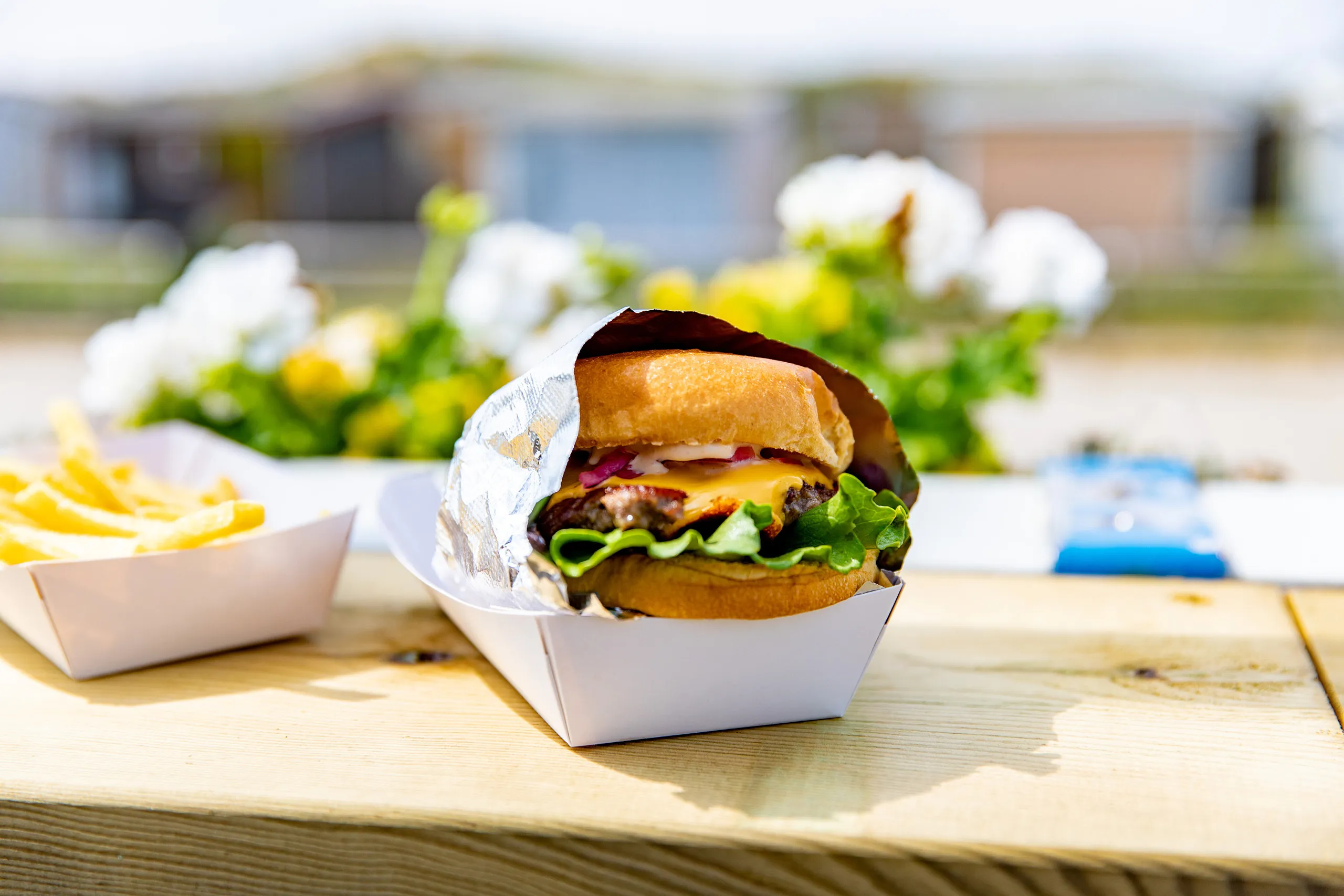 Hamburgare och pommes