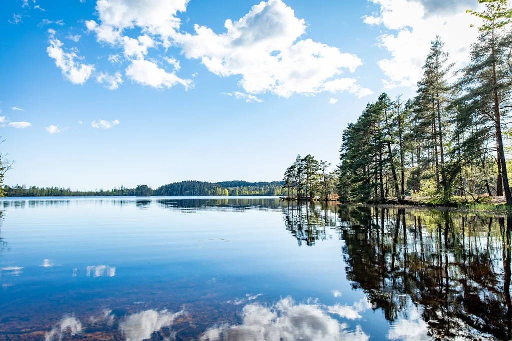 Wanderung um einen See