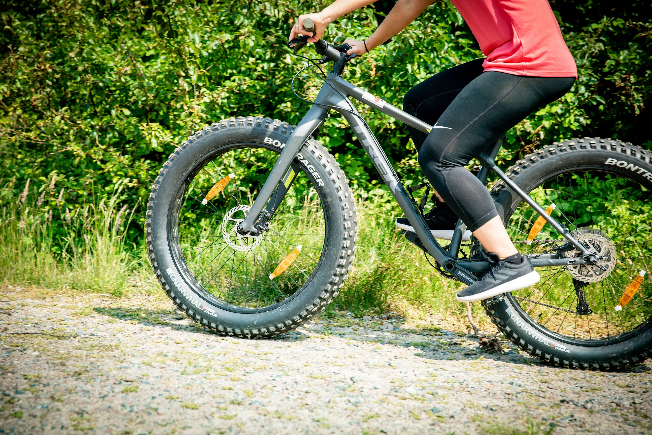 Fatbike i närbild.