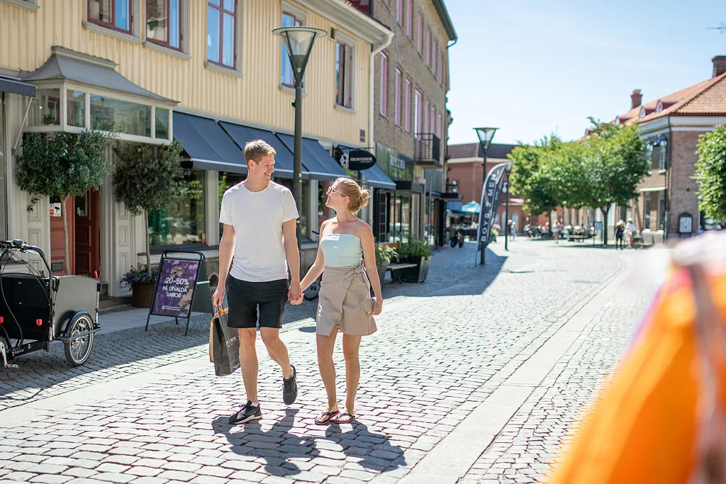 A central guide for just the two of you