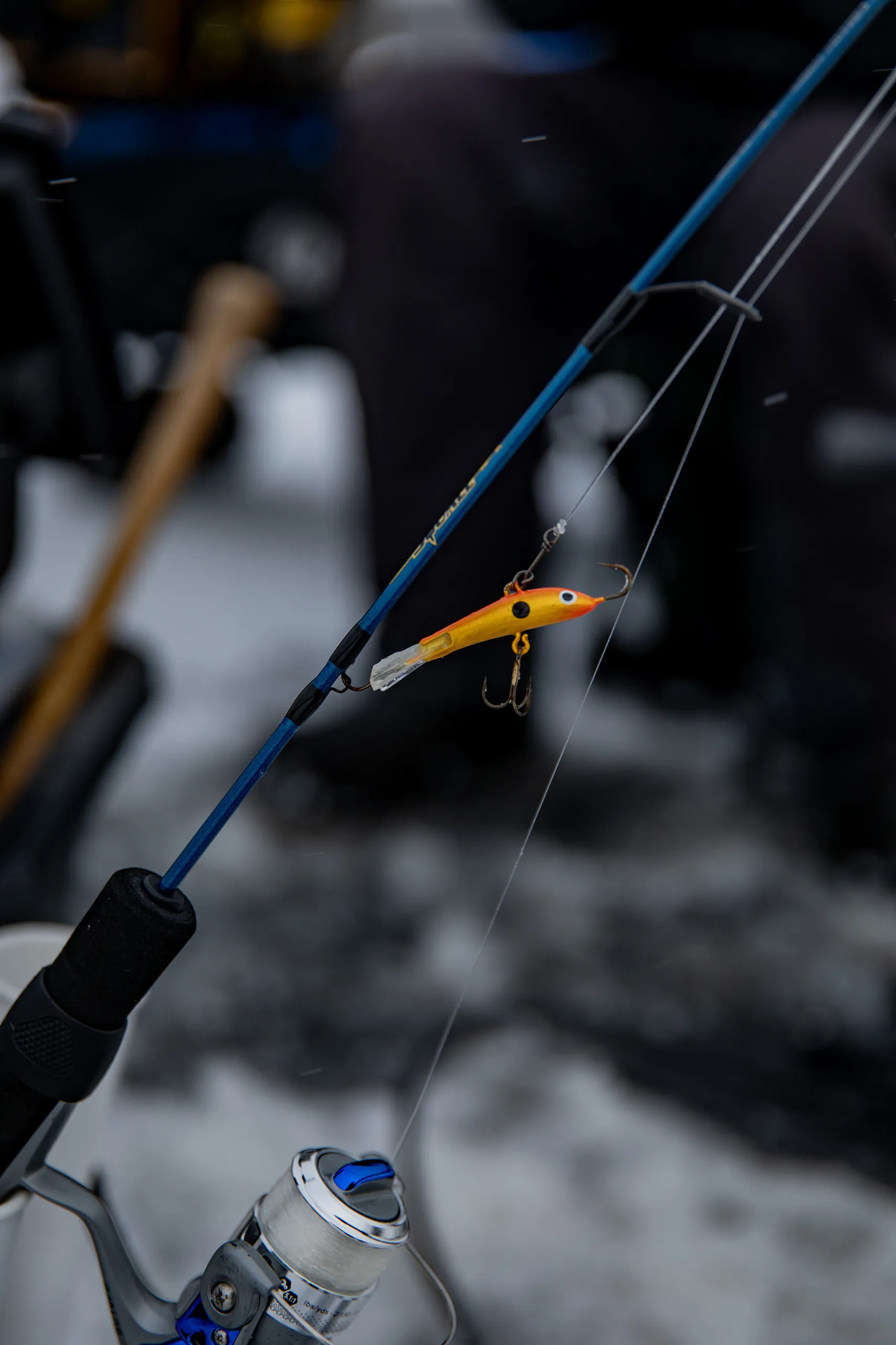 isfiske vinterfiske pimpla fiske fiskedrag