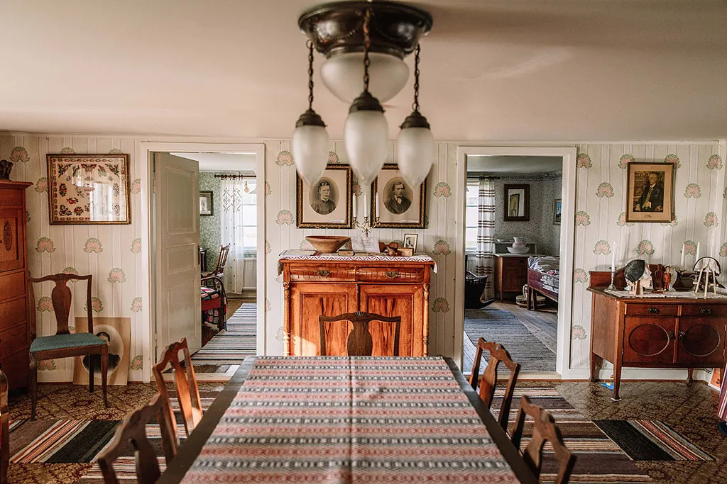 Gammaldags interiör från häbbaret på Staffens.