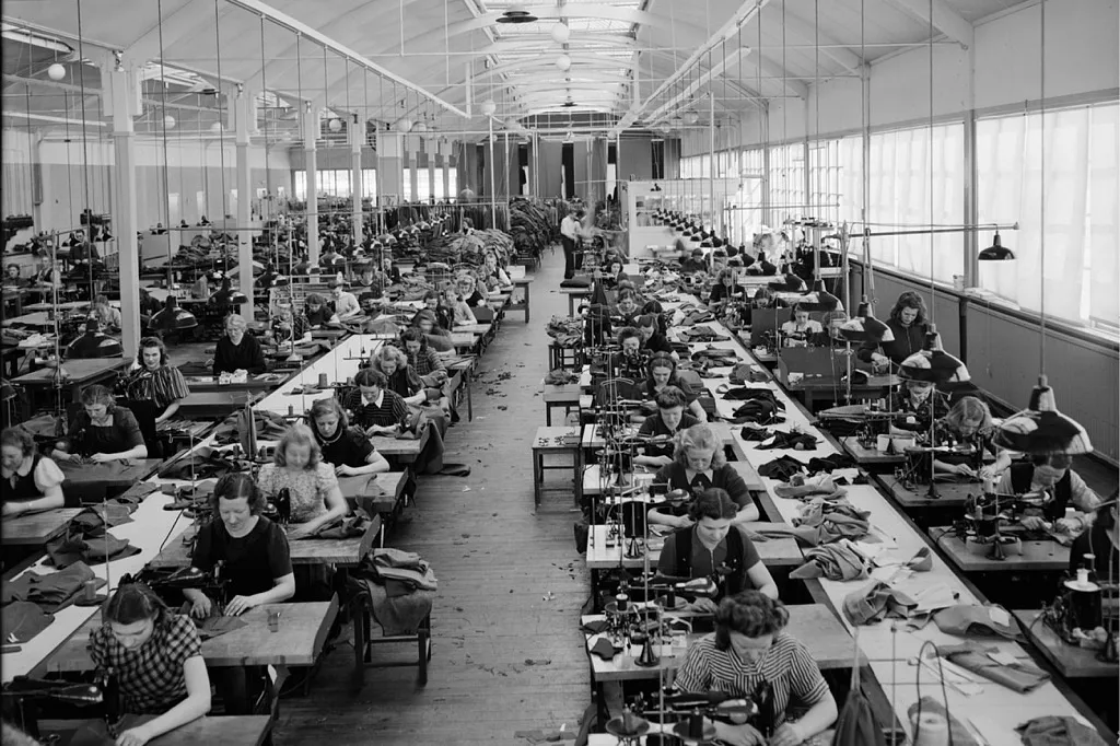 Johannes Daun: Den svenska klädindustrin på 1900-talet – från guldålder till made in China