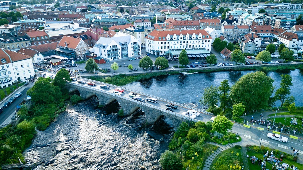 Wheels &amp; Wings