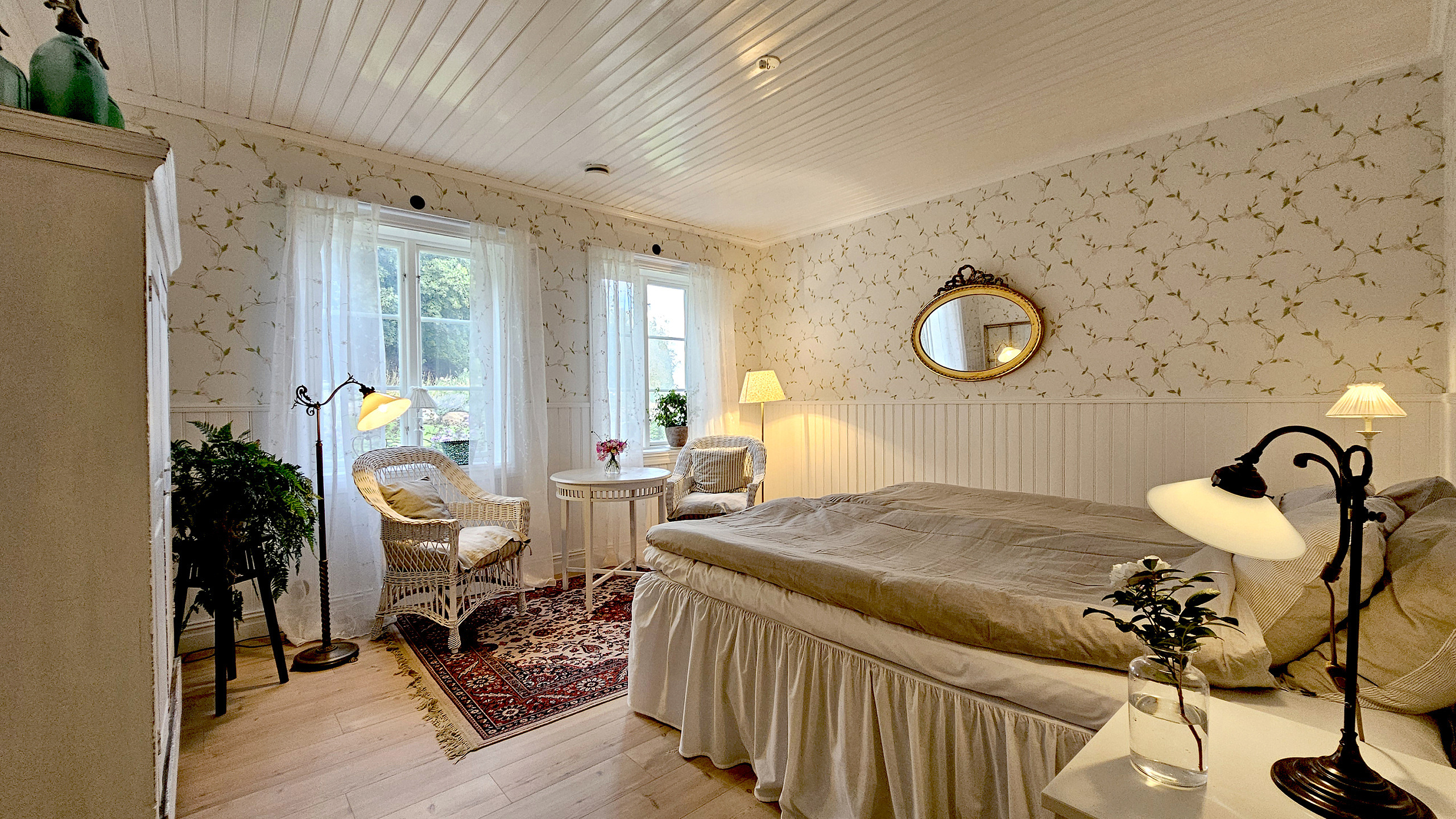 lantlig interiör på hotell