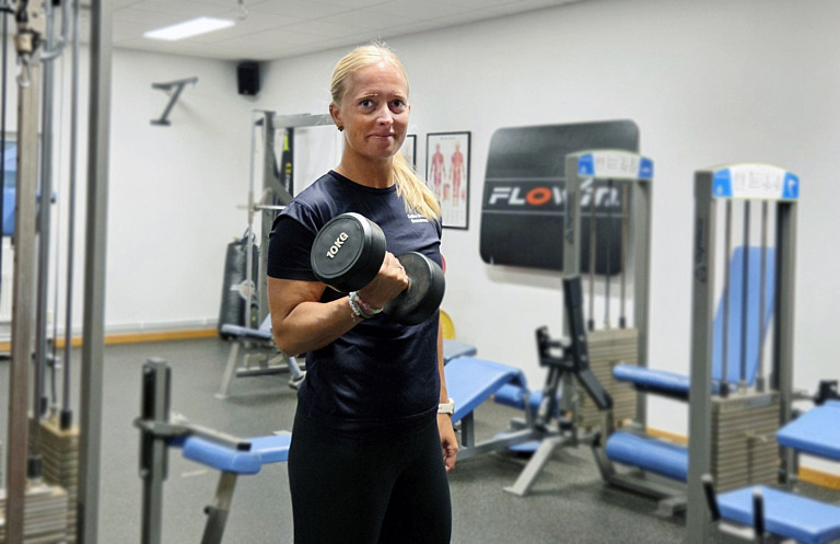 Träna med en brandman – Padel & Gym i Ullared